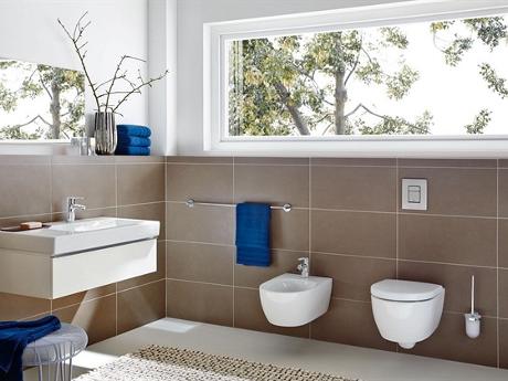 I sistemi di installazione sostituiscono lavabi ingombranti e nascondono i serbatoi WC